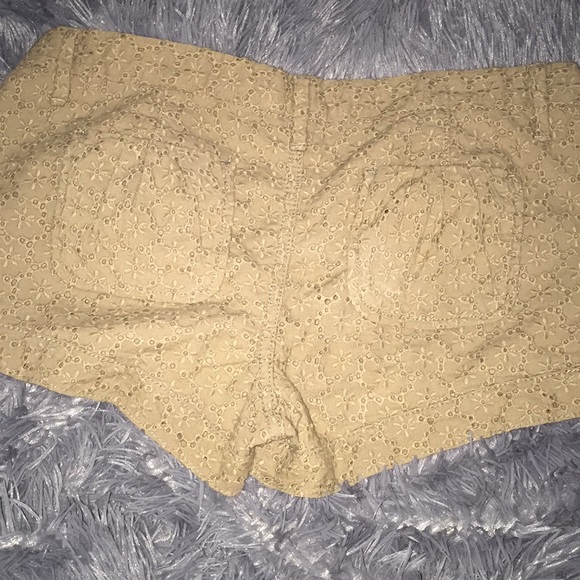 Shorts - Picture 4 of 5